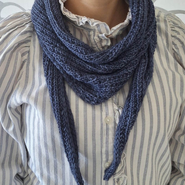Madame Nadelspiel Pattern Hedi Scarf Strickanleitung - Madame Nadelspiel (PDF) bei bei bei bei bei bei bei Lieblingsgarn