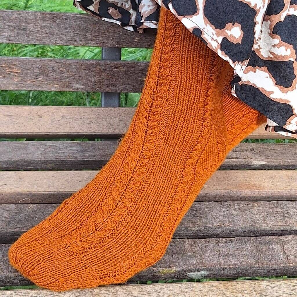 Madame Nadelspiel Pattern Socken October Soxx Strickanleitung - Madame Nadelspiel (PDF) bei bei bei bei bei bei Lieblingsgarn