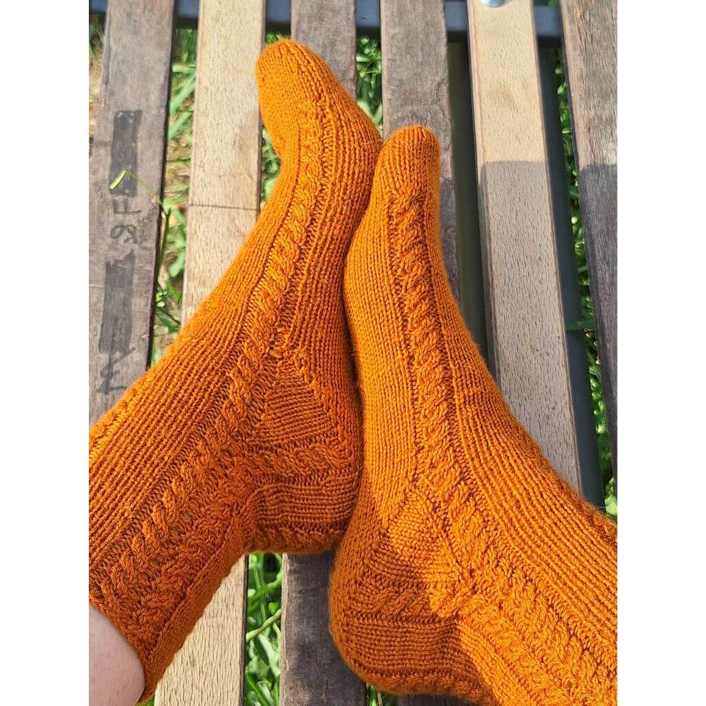 Madame Nadelspiel Pattern Socken October Soxx Strickanleitung - Madame Nadelspiel (PDF) bei bei bei bei bei bei Lieblingsgarn