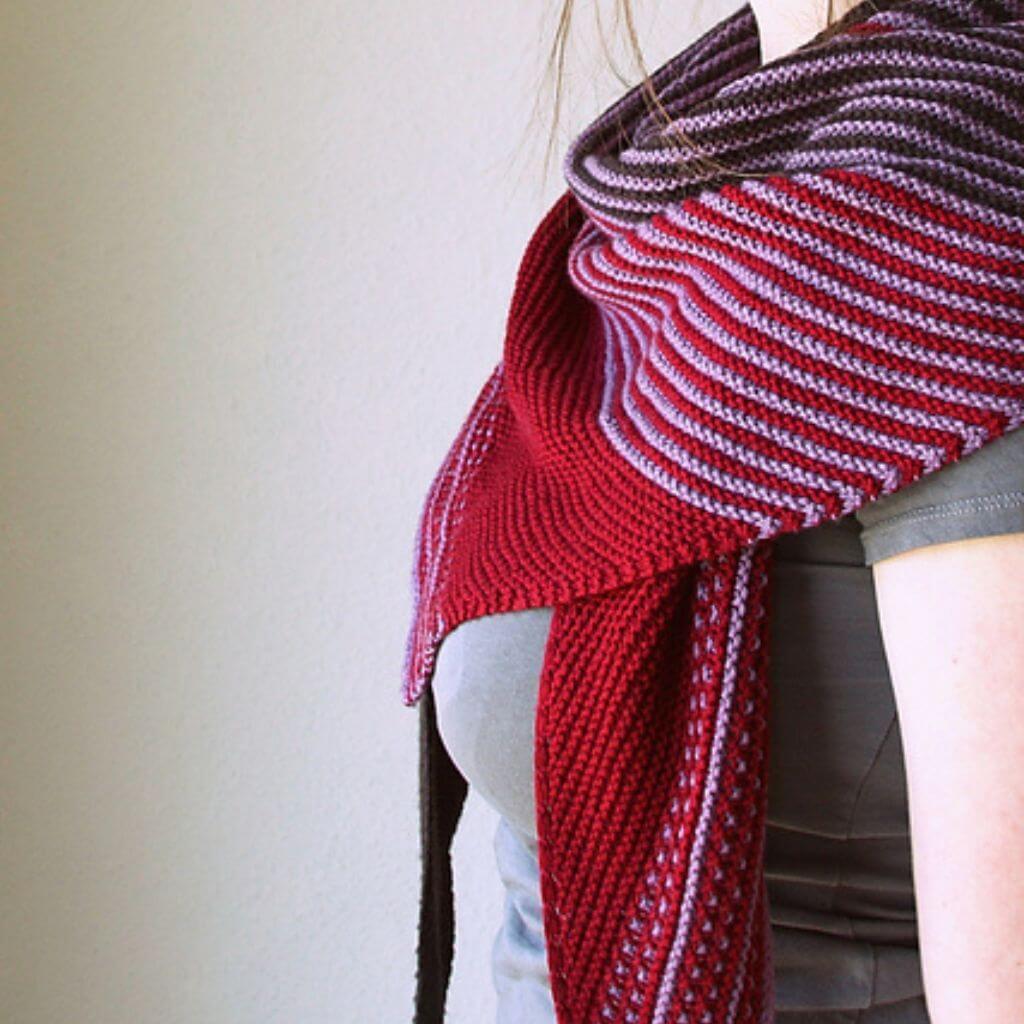 Melanie Berg Pattern Tuch Drachenfels Strickanleitung mit Row Map - Melanie Berg (PDF) bei bei bei bei bei bei Lieblingsgarn