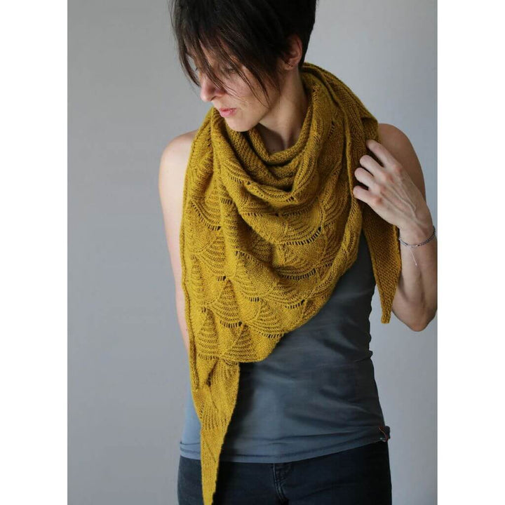 Melanie Berg - Mairlynd Pattern Tuch Kleine Schwester Strickanleitung - Mairlynd (PDF) bei bei bei bei bei bei Lieblingsgarn