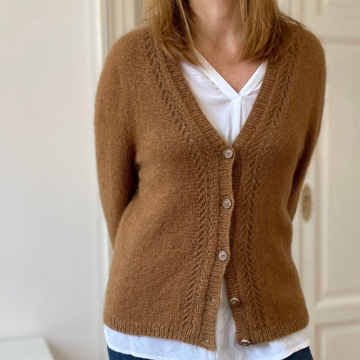 Strickauszeit Mella Cardigan Strickanleitung - Strickauszeit (PDF) bei bei bei bei bei bei bei bei bei bei Lieblingsgarn