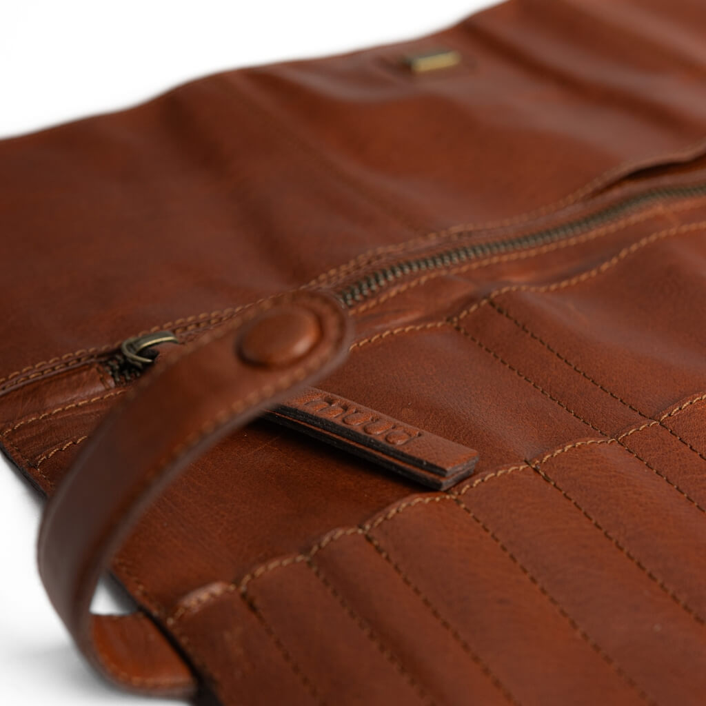 muud Stockholm - Ledertasche für Nadelsysteme bei bei bei bei bei bei bei bei bei bei bei bei bei bei bei bei Lieblingsgarn