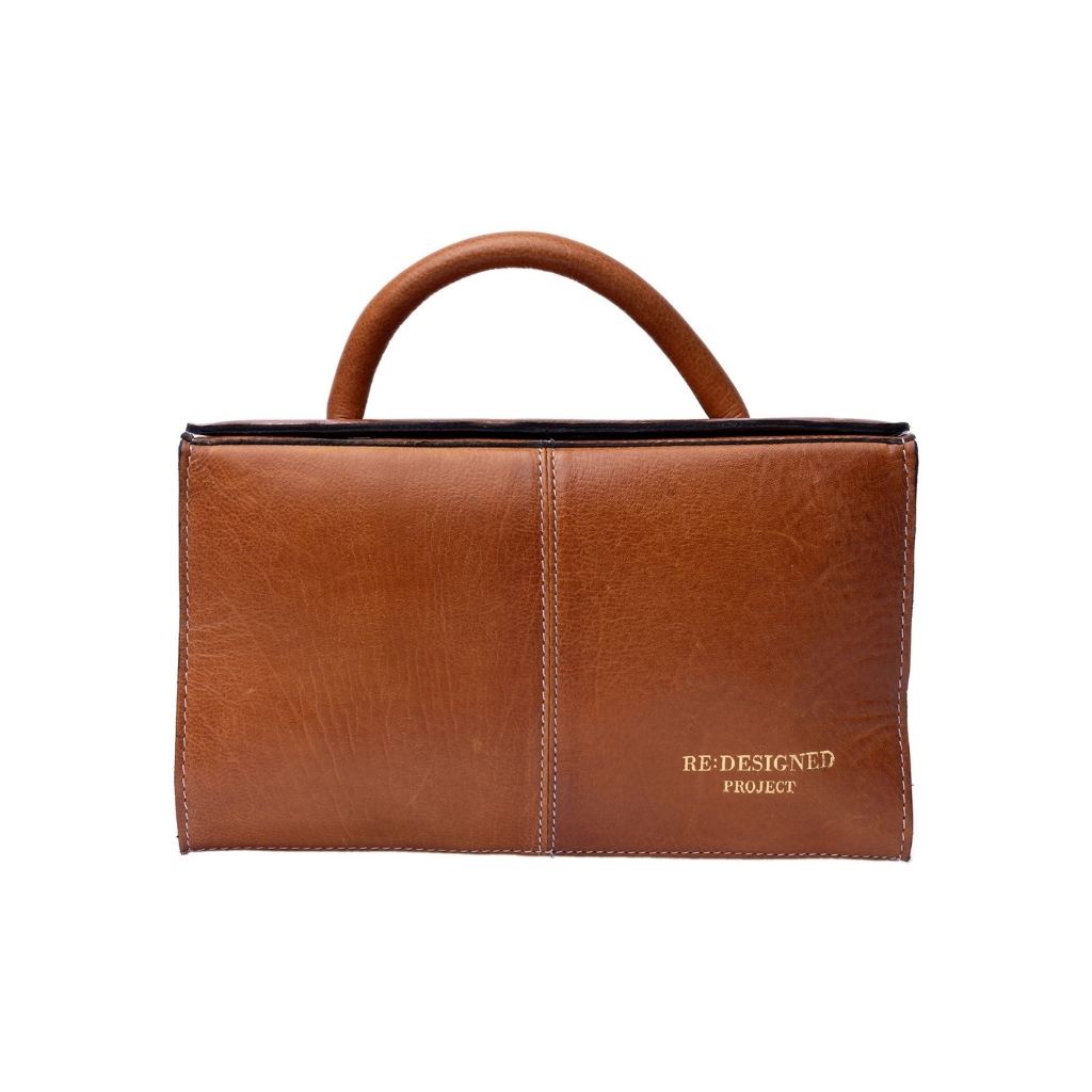 Re:Designed Project 134, Farbe Burned Tan – Leder bei Lieblingsgarn