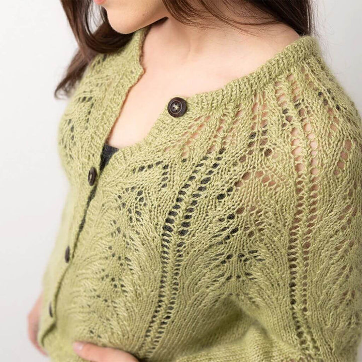 Pascuali Pattern Strickjacke Eyed Fern Strickanleitung - Pascuali (PDF) bei bei bei bei bei bei bei bei bei bei Lieblingsgarn