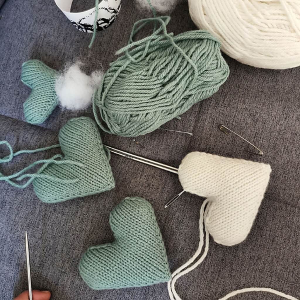 Paulastrickt Pattern Herz ALLERLIEBST Strickanleitung - Paulastrickt (PDF) bei bei bei bei bei bei bei bei bei Lieblingsgarn