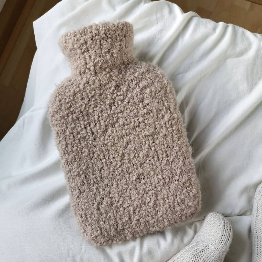 Paula Strickt Wärmflaschenüberzug Hottie Sweater Strickanleitung - Paula strickt (PDF) bei bei bei bei bei bei Lieblingsgarn
