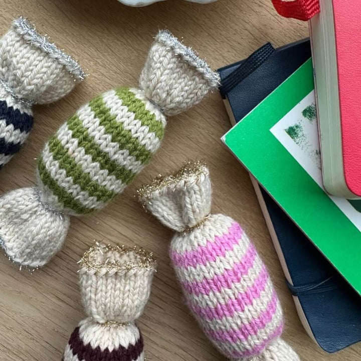 PetiteKnit Pattern Christmas Caramel Strickanleitung - PetiteKnit (PDF) bei bei bei bei bei bei bei bei bei bei Lieblingsgarn