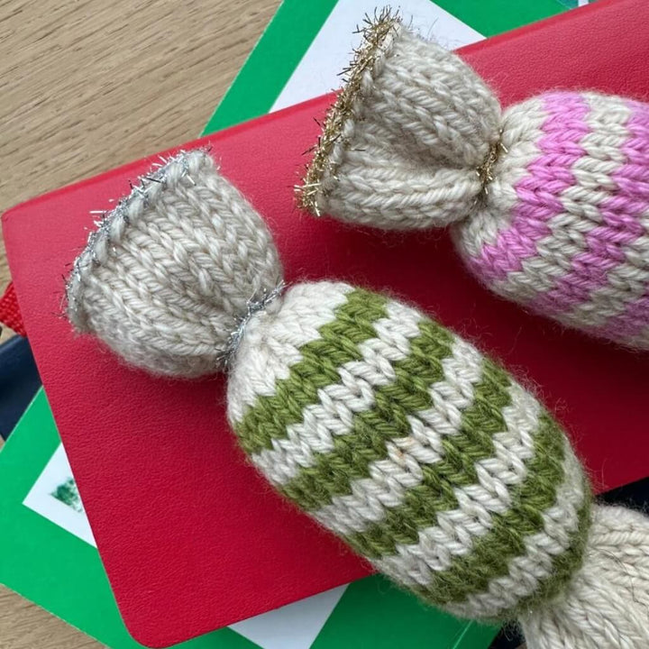 PetiteKnit Pattern Christmas Caramel Strickanleitung - PetiteKnit (PDF) bei bei bei bei bei bei bei bei bei bei Lieblingsgarn