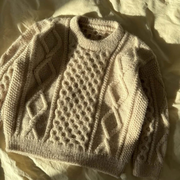 PetiteKnit Pullover Dagmar Sweater Junior Strickanleitung - PetiteKnit (Heft) bei bei bei bei bei bei bei bei Lieblingsgarn