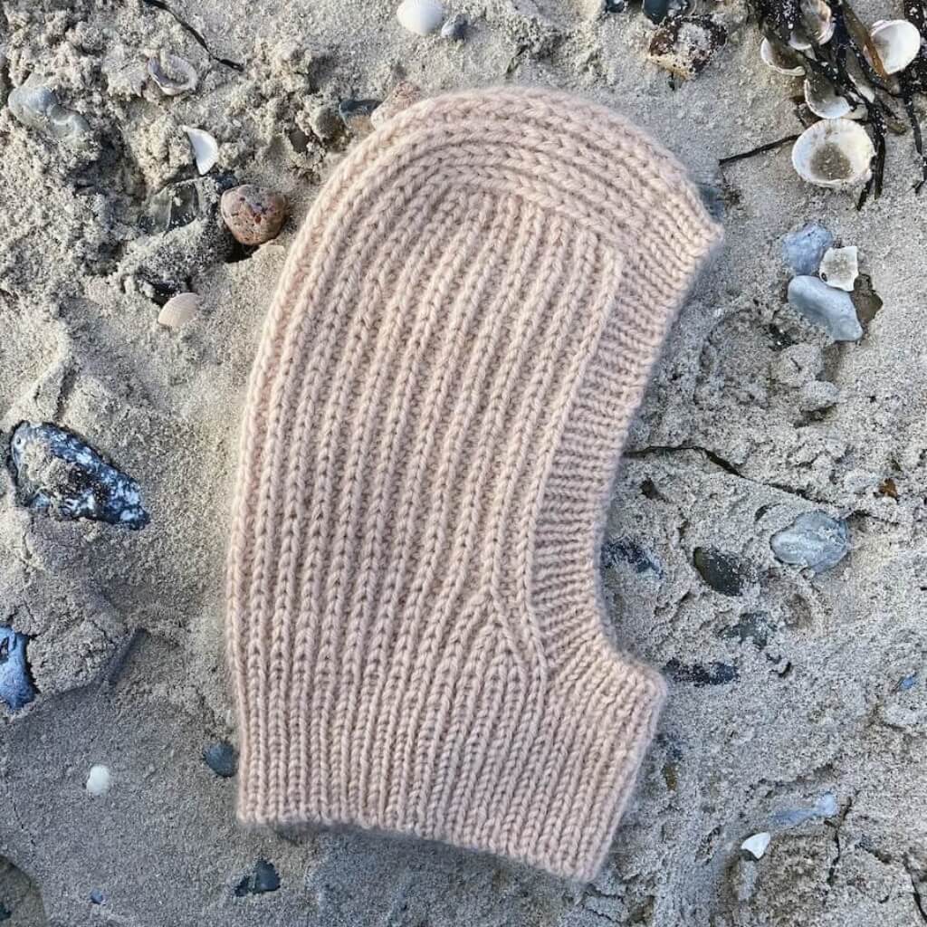 PetiteKnit Pattern November Balaclava Mini Strickanleitung - PetiteKnit (Heft) bei bei bei bei bei bei bei bei Lieblingsgarn