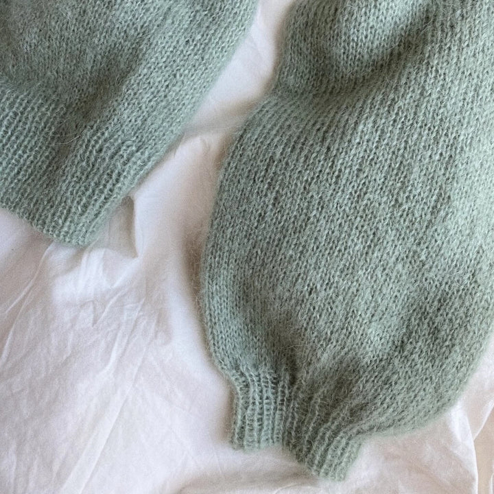 PetiteKnit Pattern Novice Cardigan Mohair Edition Strickanleitung - PetiteKnit (Heft) bei bei bei bei bei bei Lieblingsgarn