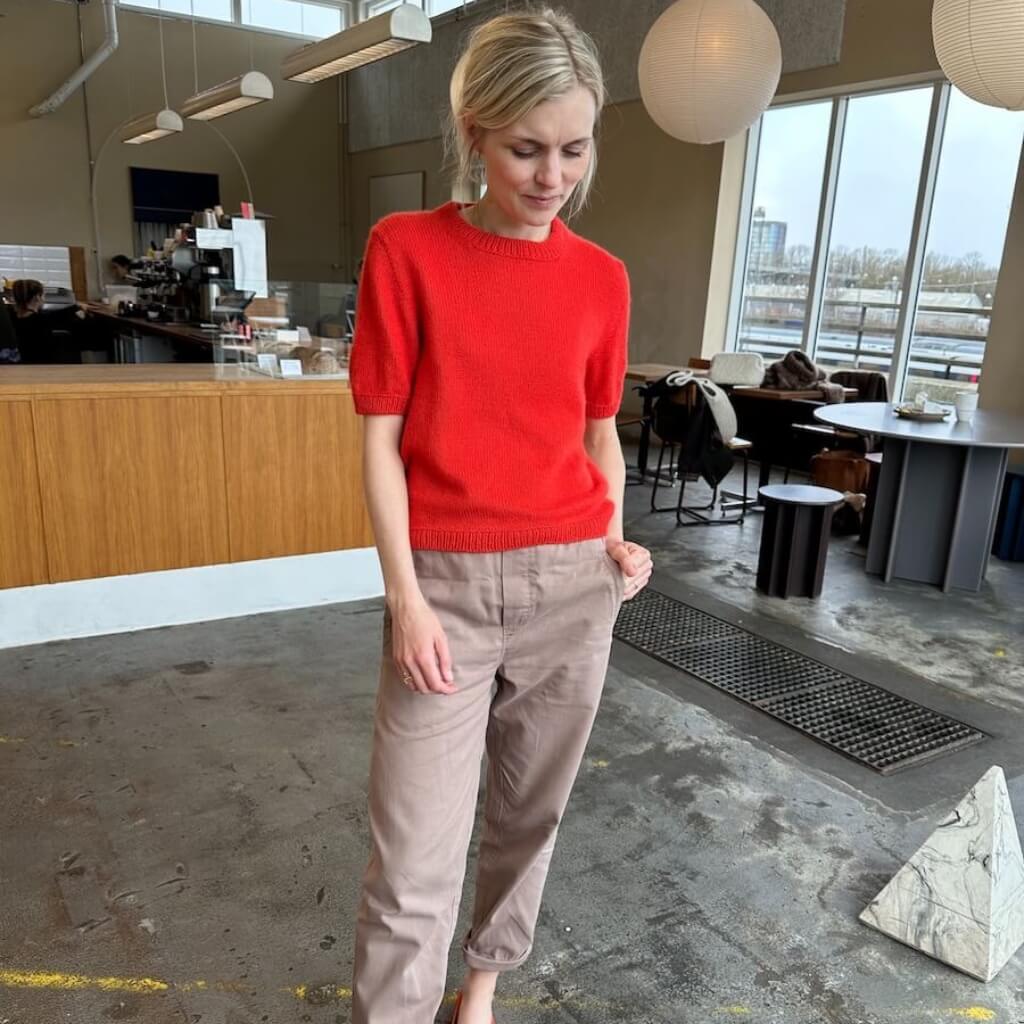 PetiteKnit Shirt Poppy Tee Strickanleitung – Produktansicht bei bei Lieblingsgarn