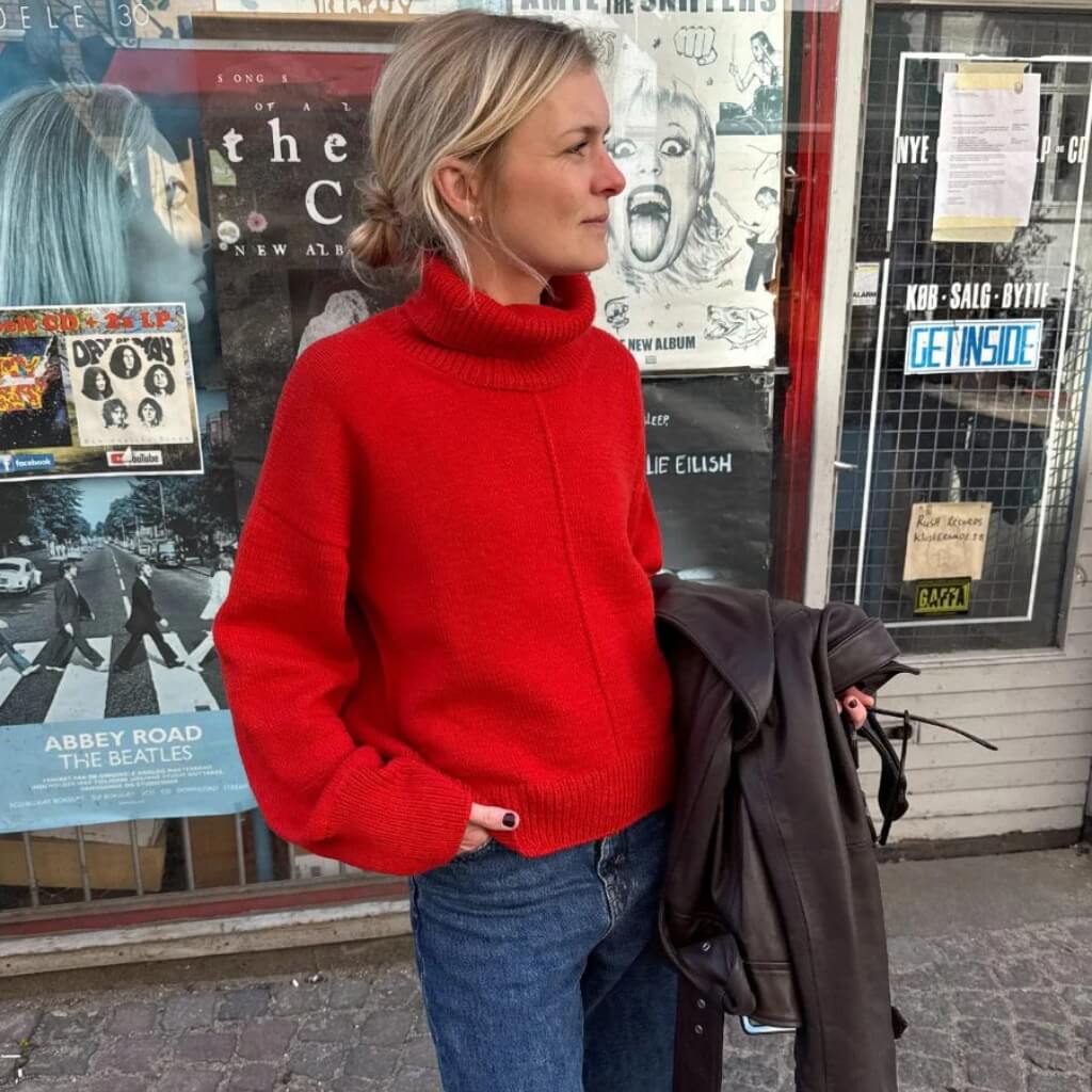PetiteKnit Pullover Scarlet Sweater Strickanleitung - PetiteKnit (Heft) bei bei bei bei bei bei bei bei bei bei Lieblingsgarn