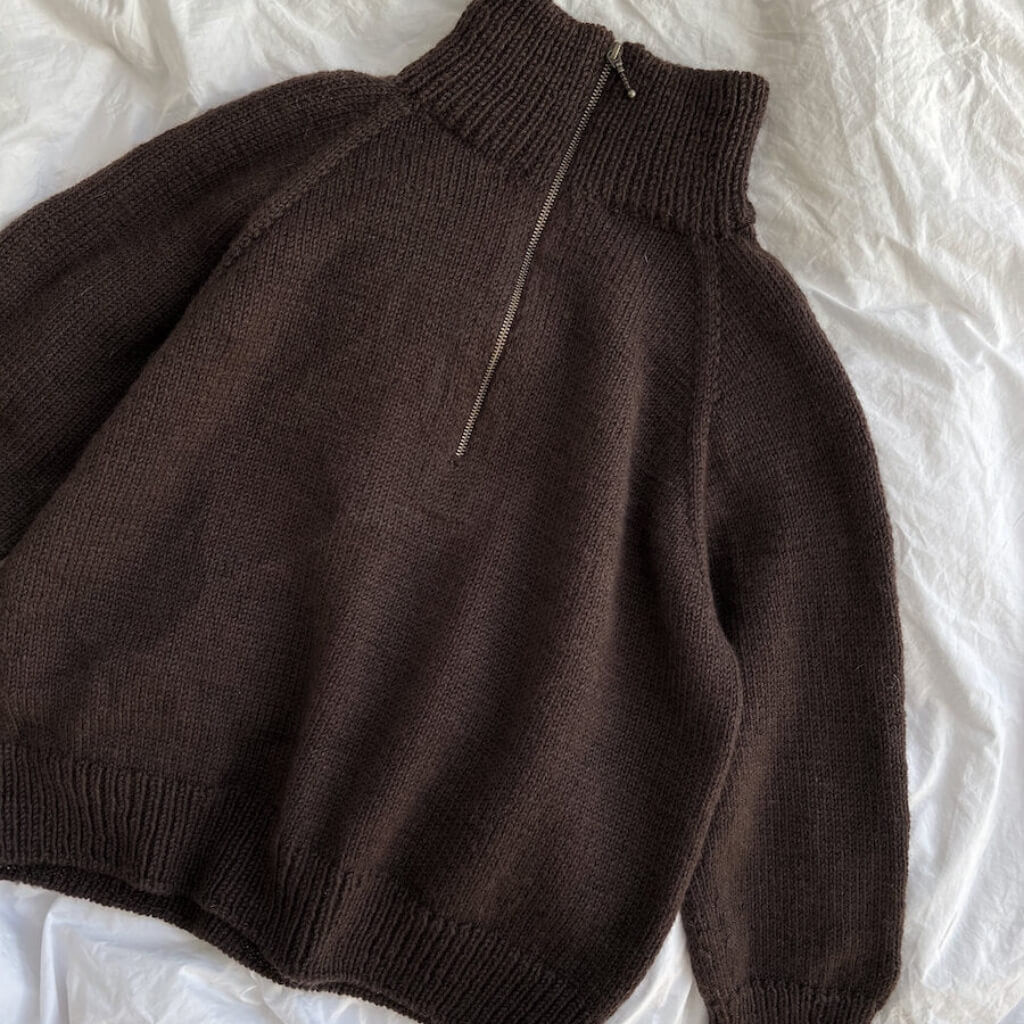 PetiteKnit Pattern Rollkragenpullover Zipper Sweater Light Strickanleitung - PetiteKnit (Heft) bei bei bei Lieblingsgarn