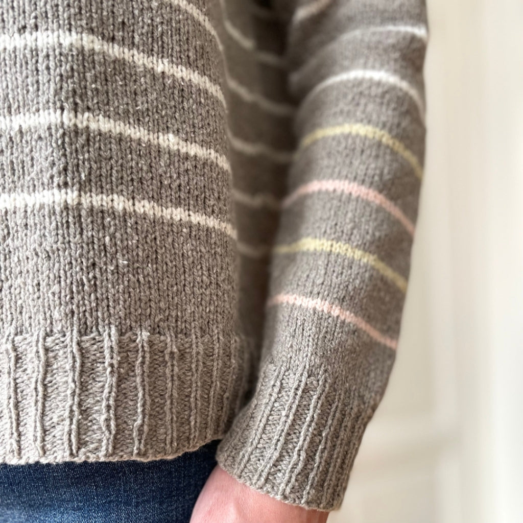 Strickauszeit Ringa Pullover Strickanleitung - Strickauszeit (PDF) bei bei bei bei bei bei bei bei bei bei Lieblingsgarn