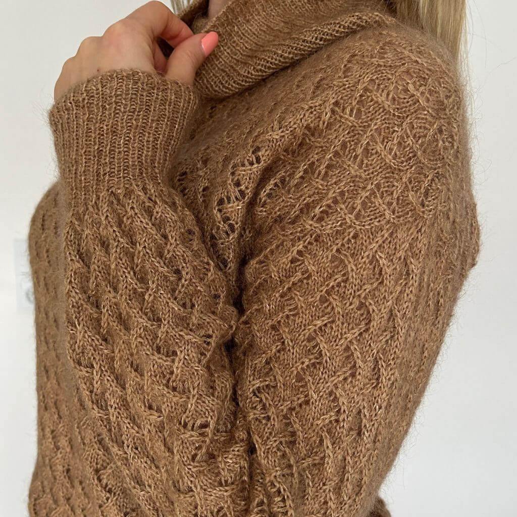 Rita Koch Josephine Sweater Pullover mit Rollkragen Strickanleitung - Rita Koch (PDF) bei bei bei bei bei bei Lieblingsgarn