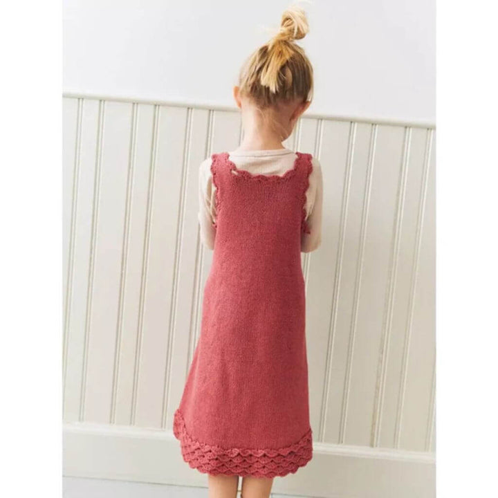 Sandnes Garn Pattern Roselyn Dress Junior Strickanleitung - Sandnes Garn (Heft) bei bei bei bei bei bei bei bei Lieblingsgarn