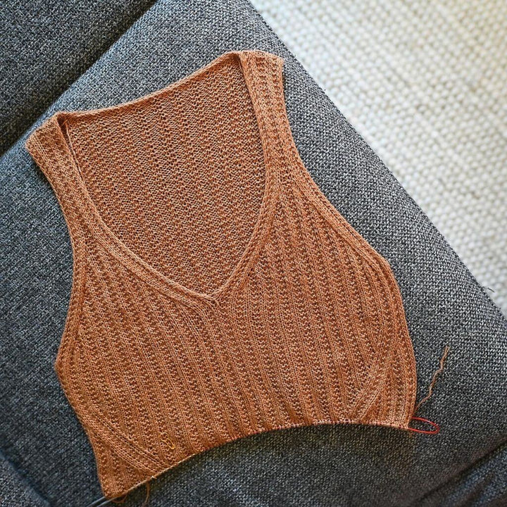Rust Knitwear Ellie Summer Top Strickanleitung - Rust Knitwear (PDF) bei bei bei bei bei bei bei bei bei bei Lieblingsgarn