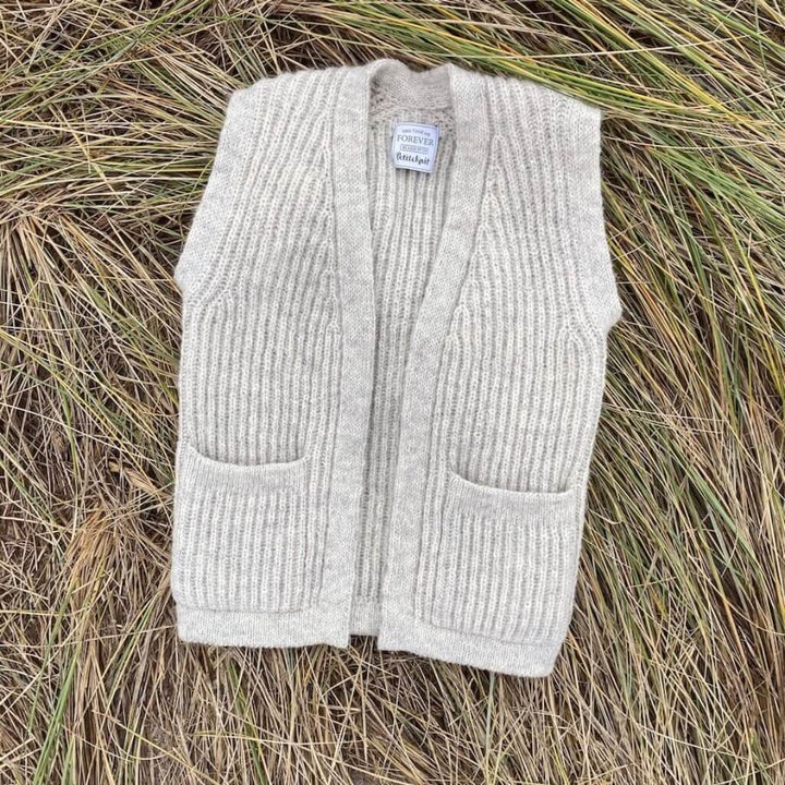 PetiteKnit Pattern Weste November Strickanleitung - PetiteKnit (Heft) bei bei bei bei bei bei bei bei bei bei Lieblingsgarn