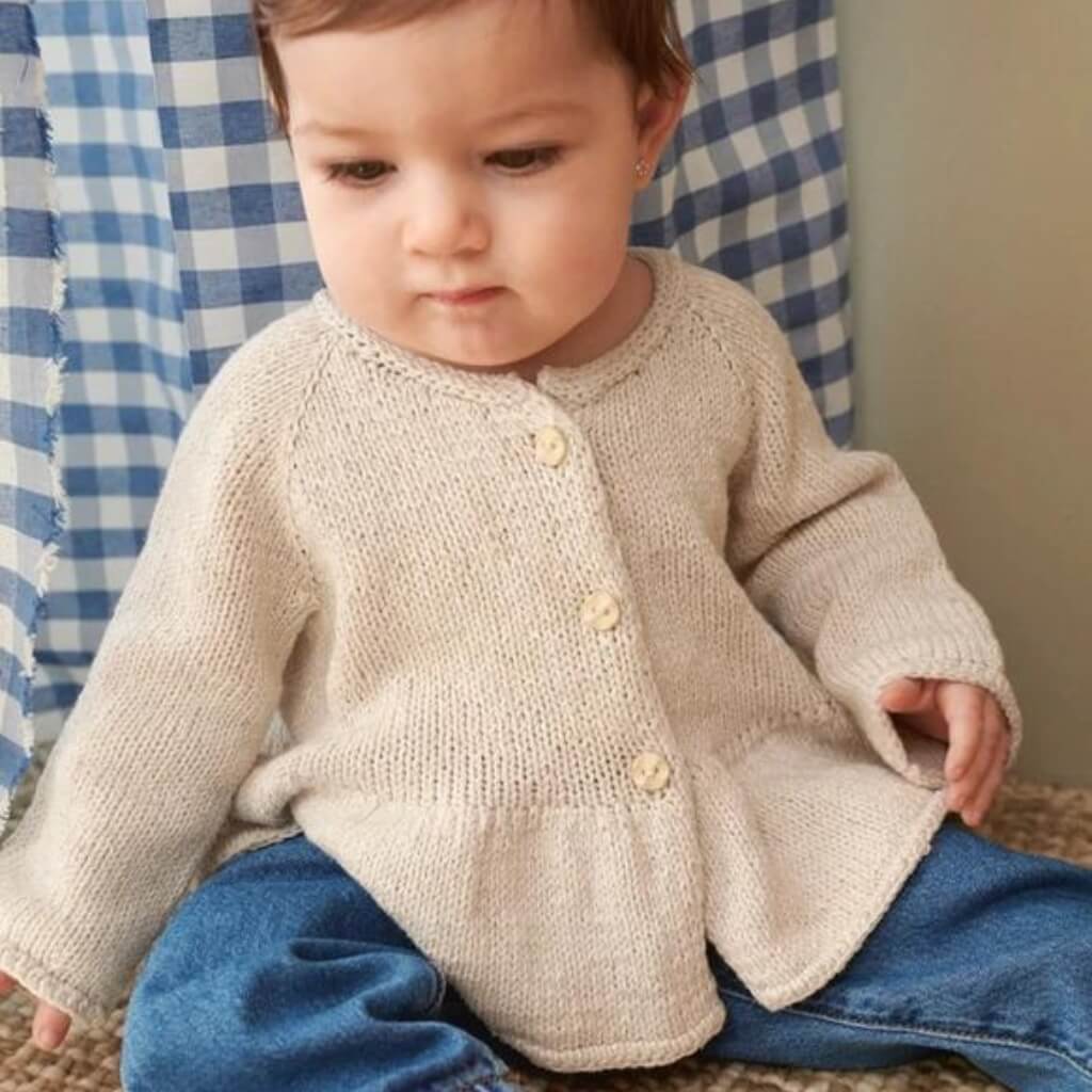 Sandnes Garn Pattern Jacke Dina Peplum Cardigan Strickanleitung - Sandnes Garn (Heft) bei bei bei bei bei bei Lieblingsgarn