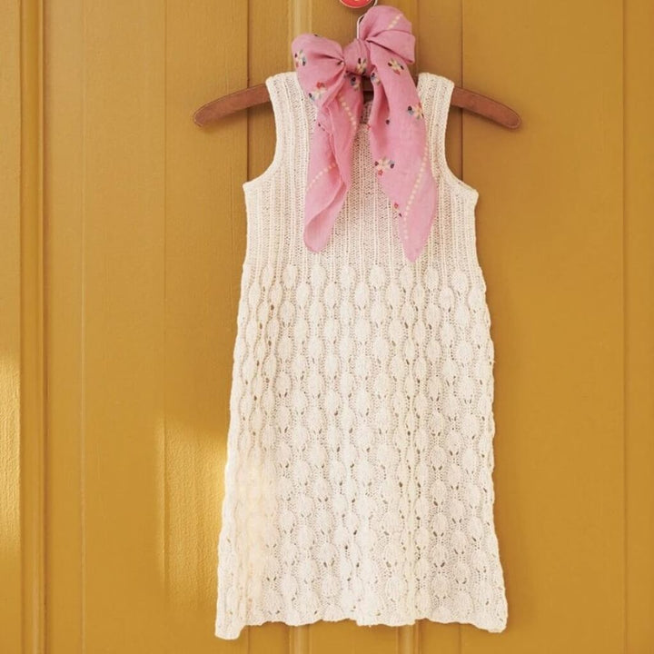 Sandnes Garn Pattern Baby Kleid Lilja Strickanleitung - Sandnes Garn (Heft) bei bei bei bei bei bei bei bei Lieblingsgarn