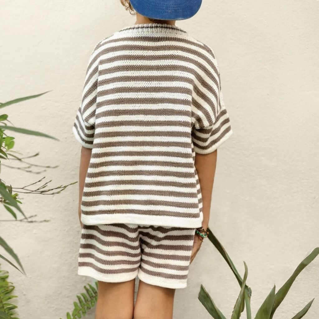 Sandnes Garn Pattern Pascual Tee Shirt und Shorts Junior Strickanleitung -Sandnes Garn (Heft) bei bei bei bei Lieblingsgarn