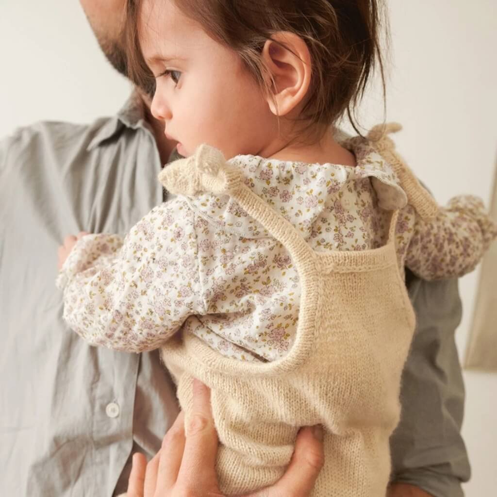 Sandnes Garn Kurze Hose Bunny Shorts Baby Strickanleitung - Sandnes Garn (Heft) bei bei bei bei bei bei bei bei Lieblingsgarn