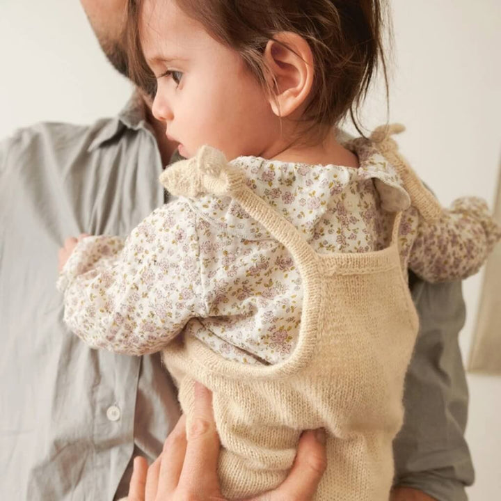 Sandnes Garn Kurze Hose Bunny Shorts Baby Strickanleitung - Sandnes Garn (Heft) bei bei bei bei bei bei bei bei Lieblingsgarn
