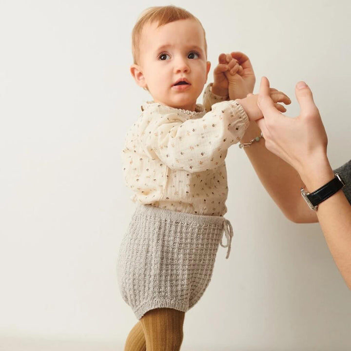 Sandnes Garn Shirt &amp; Hose Leo Tee &amp; Bloomer Baby Strickanleitung - Sandnes Garn (Heft) bei bei bei bei bei bei Lieblingsgarn