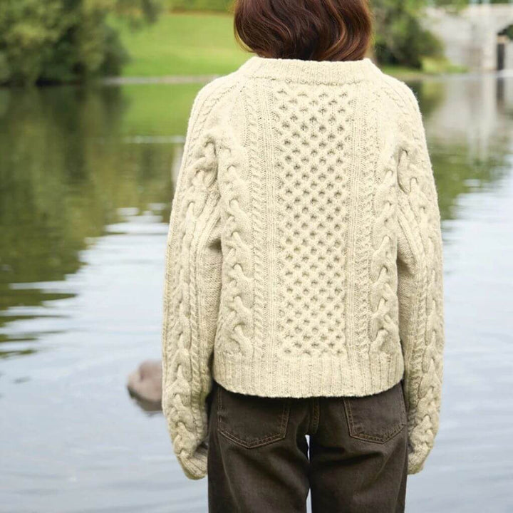 Sandnes Garn Wilbur Cable Sweater Strickanleitung - Sandnes Garn (Heft) bei bei bei bei bei bei bei bei bei bei Lieblingsgarn
