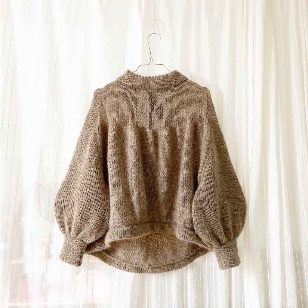 Augustins - Anne-Sophie Velling Bluse Augustins No. 9 Strickanleitung - Augustins (PDF, englisch) bei bei bei Lieblingsgarn