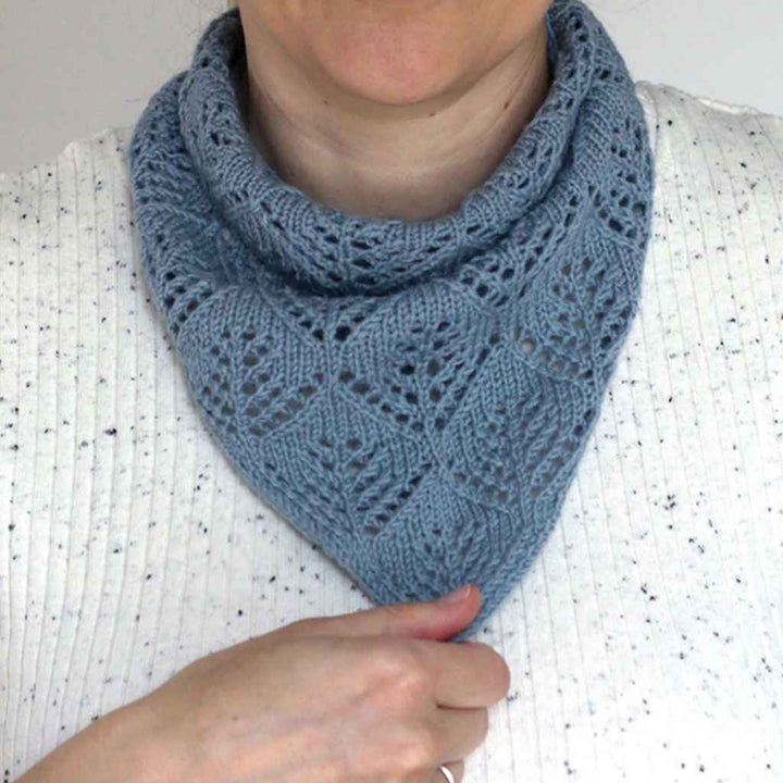 Tuch Hey Ho Bandana Strickanleitung - Knitting for Else (PDF) – Bild 2 von 4 bei bei bei bei bei bei bei bei Lieblingsgarn