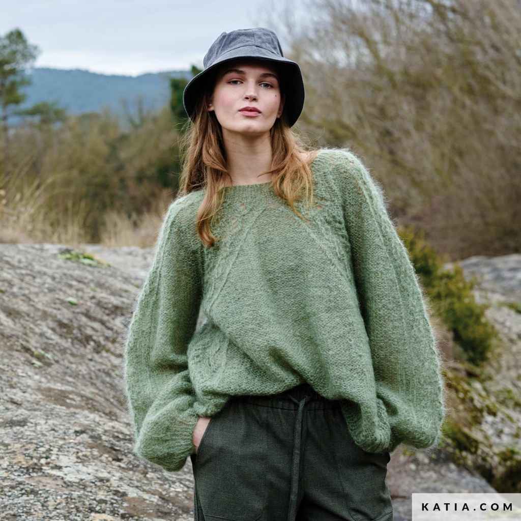 Katia Lochmuster-Pullover Oversize Ingenua Strickanleitung – Produktansicht bei bei bei bei bei bei bei bei bei Lieblingsgarn