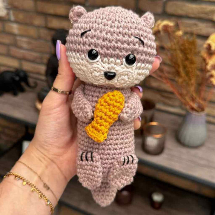 AO Design Spieluhr Otter Häkelanleitung – Produktansicht bei bei bei bei bei bei Lieblingsgarn