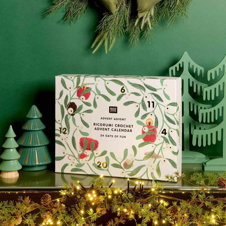 Rico Design Ricorumi Adventskalender „Advent Advent” – Bild 2 von 5 bei bei bei bei bei bei bei bei bei bei Lieblingsgarn
