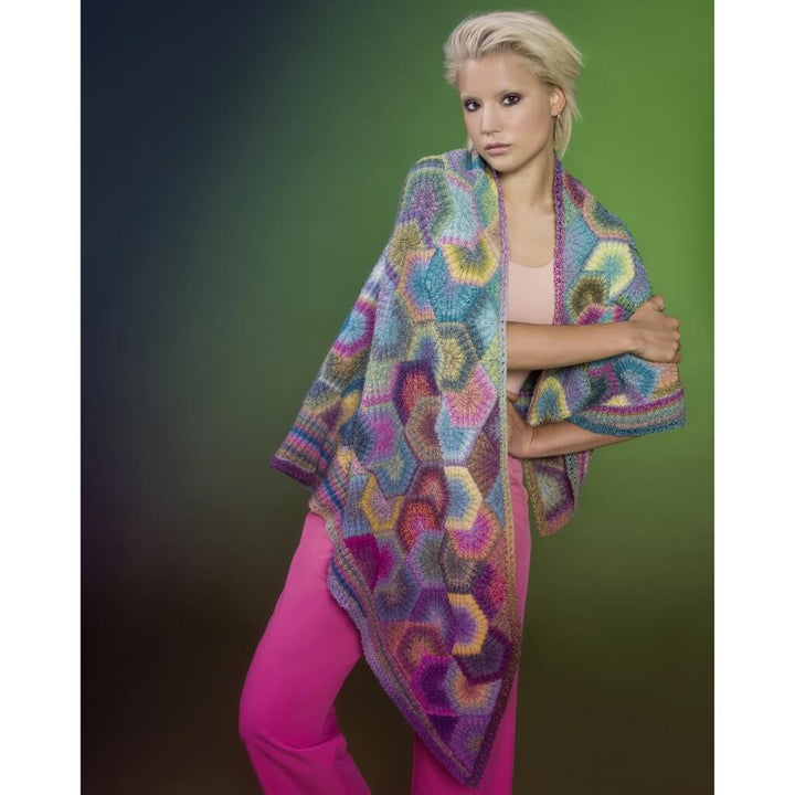 Schoppel Wolle Umhang Hexagon Pinwheel Strickanleitung - Schoppel Design (Heft) bei bei bei bei bei bei bei bei Lieblingsgarn