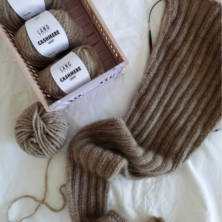 wemadewardrobe Tuch Lotta Shawl Strickanleitung - wemadewardrobe (PDF) bei bei bei bei bei bei bei bei bei bei Lieblingsgarn