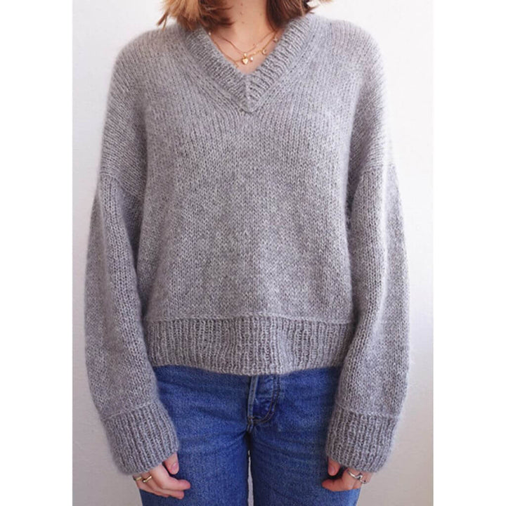 wemadewardrobe Maja Sweater V-Neck Strickanleitung - wemadewardrobe (PDF) bei bei bei bei bei bei bei bei bei Lieblingsgarn