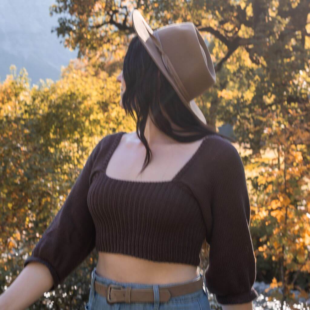 Wisteria Knitting Pattern Daisy Blouse Strickanleitung - Wisteria Knitting (PDF) bei bei bei bei bei bei bei Lieblingsgarn