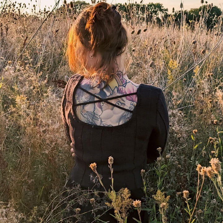 Yarn Me Up Morticia Sweater Strickanleitung - Yarn me Up (PDF) bei bei bei bei bei bei bei bei bei bei Lieblingsgarn