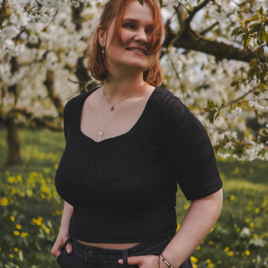Yarn Me Up Frida Top Strickanleitung - Yarn Me Up (PDF) bei bei bei bei bei bei bei bei bei bei bei bei bei bei Lieblingsgarn